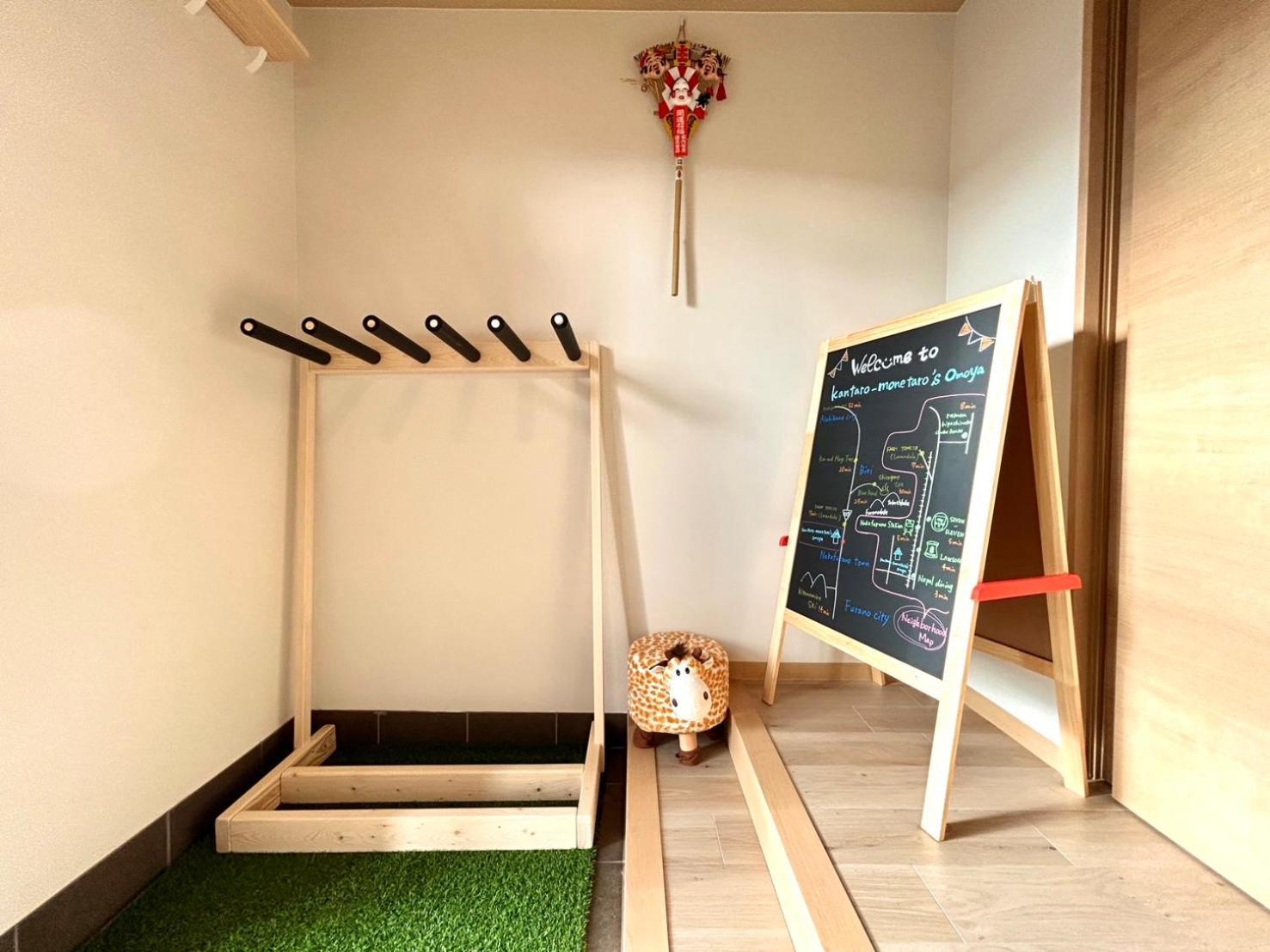 かんたろうもねたろうの母家 Nakafurano